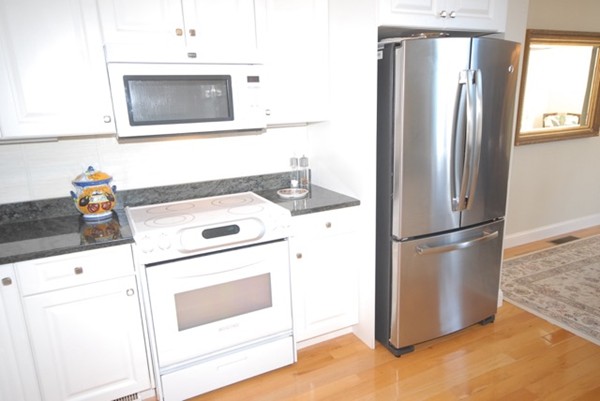 116 Caldwell Farm Road, Unit 116 Newbury, MA 01922 - Photo 3 of 30 Gallery Image 3