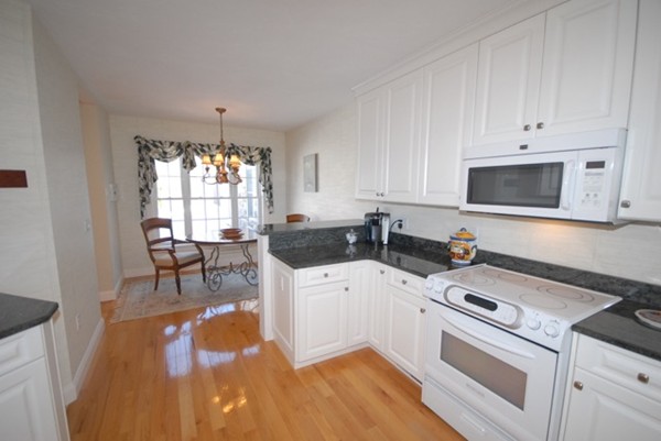 116 Caldwell Farm Road, Unit 116 Newbury, MA 01922 - Photo 5 of 30 Gallery Image 5