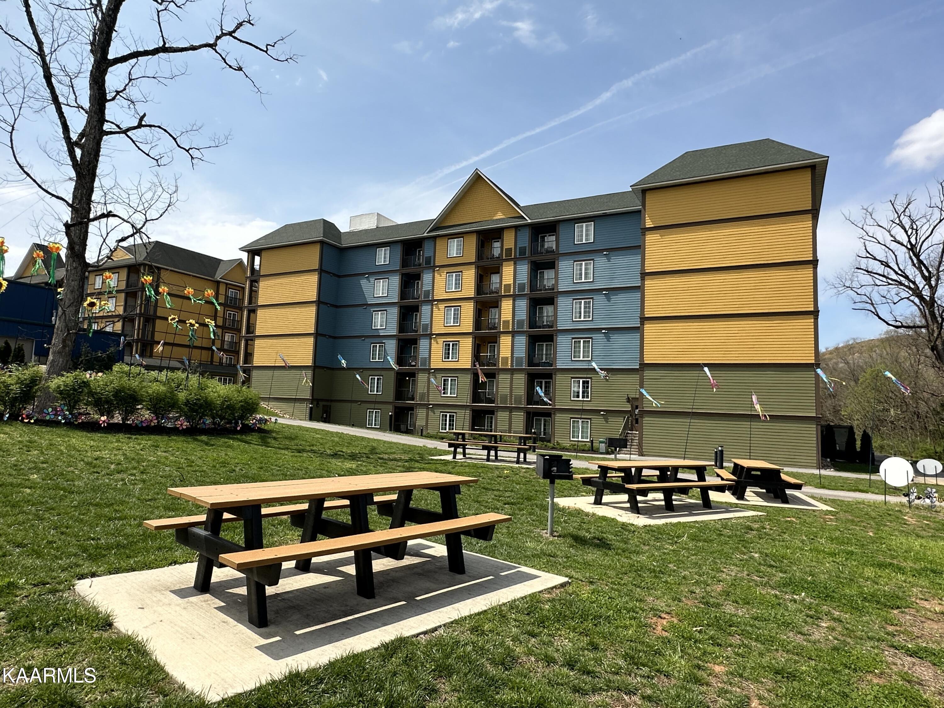 225 Collier Drive, Unit 2407 Sevierville, TN 37862 - Photo 1 of 41 56FFAA1B-BA97-47FE-BB72-727C3DB16F2A