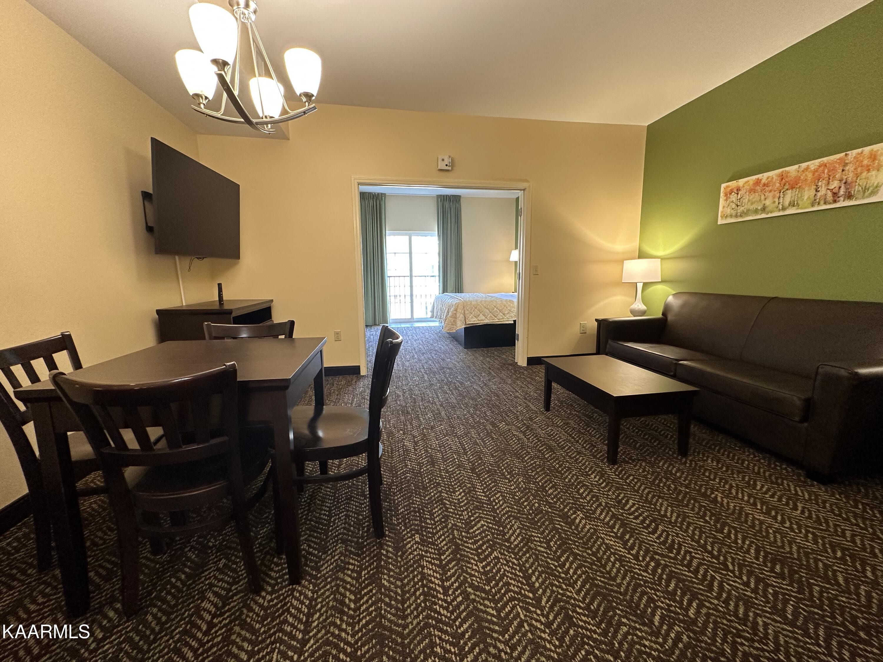 225 Collier Drive, Unit 2407 Sevierville, TN 37862 - Photo 14 of 41 E6676F8C-60C9-4809-9599-A4EAEF91A6E0