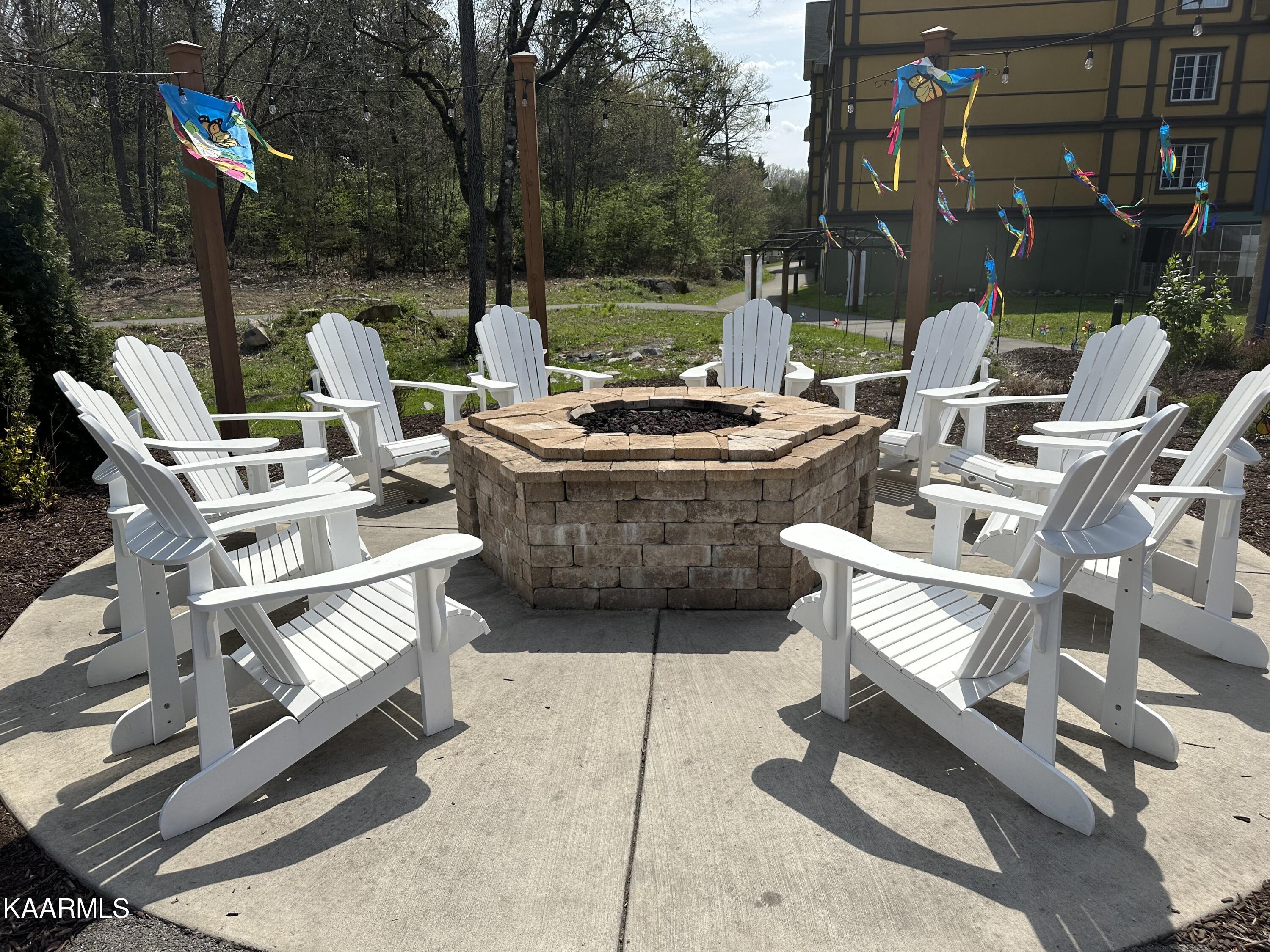 225 Collier Drive, Unit 2407 Sevierville, TN 37862 - Photo 28 of 41 FE0AE131-AA3D-416F-A393-22CD827B77BC