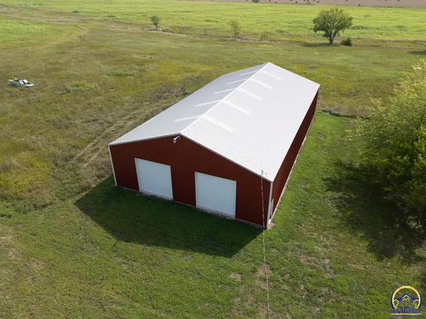 $410,000 | 3532 K-68 Highway, Quenemo, KS 66528