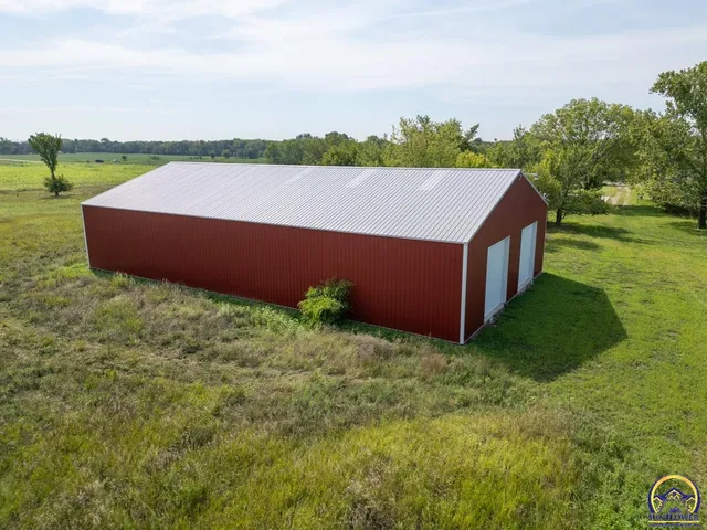 $420,000 | 3532 K-68 Highway, Quenemo, KS 66528