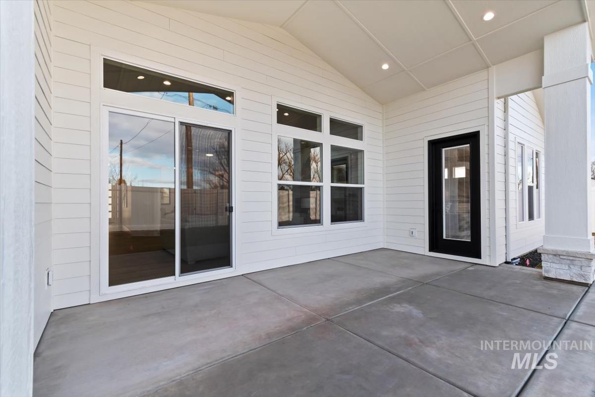 357 West Flour Mill Middleton, ID 83644 - Photo 37 of 49 View of patio / terrace
