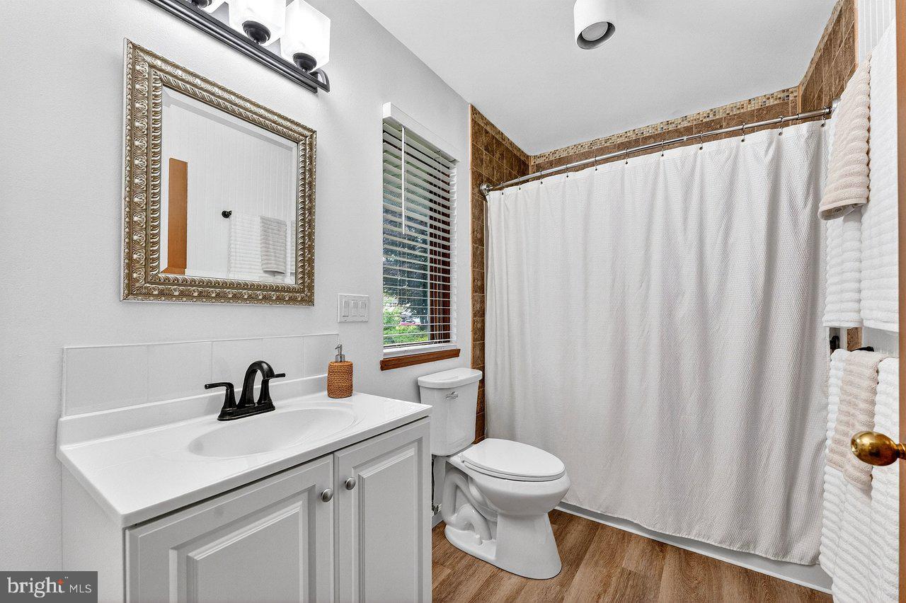 17 Azalea Way Hamilton, NJ 08690 - Photo 20 of 40