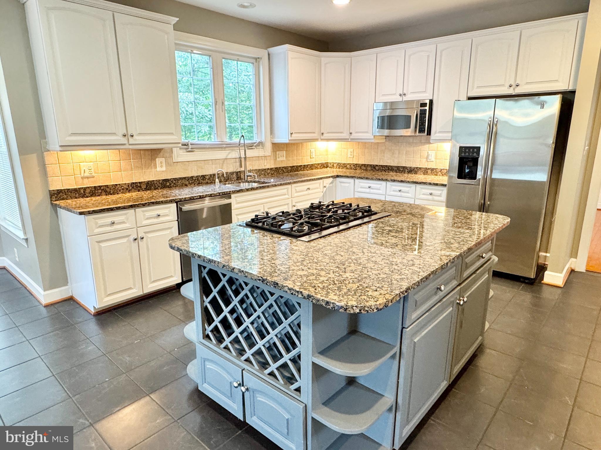 3500 Germainia Court Triangle, VA 22172 - Photo 4 of 77