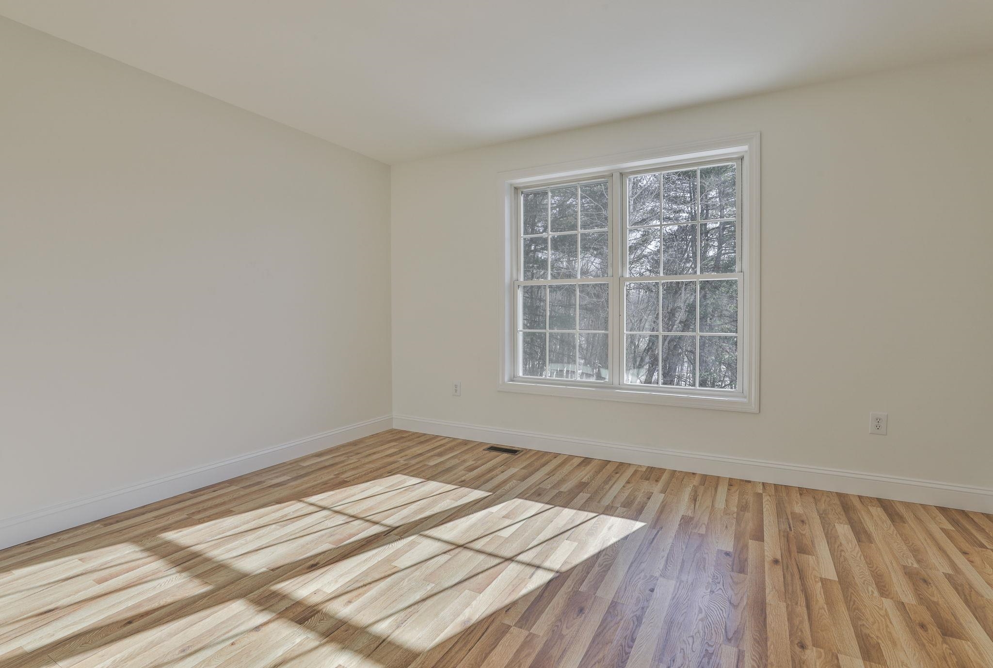 11 Tavernier Way Manchester, NH 03109 - Photo 28 of 37