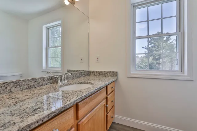 $674,900 | 11 Tavernier Way, Manchester, NH 03109