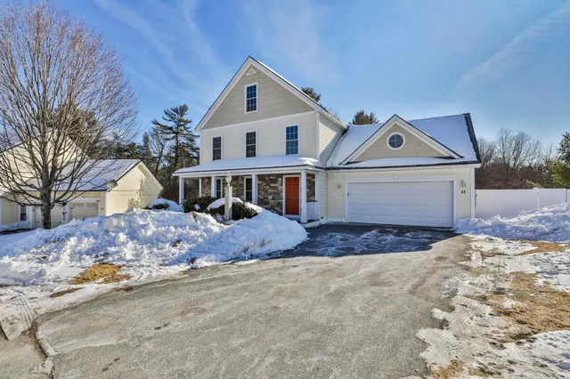 $674,900 | 11 Tavernier Way, Manchester, NH 03109