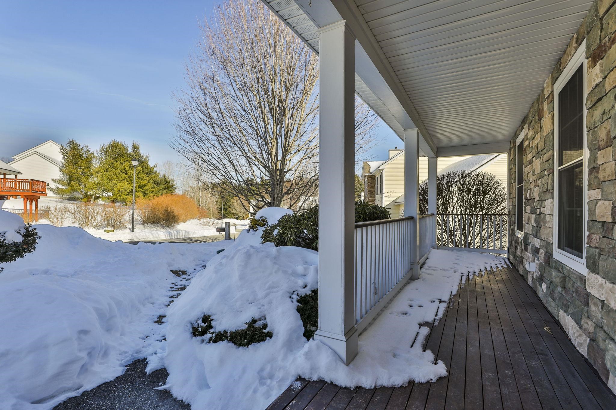 11 Tavernier Way Manchester, NH 03109 - Photo 5 of 37