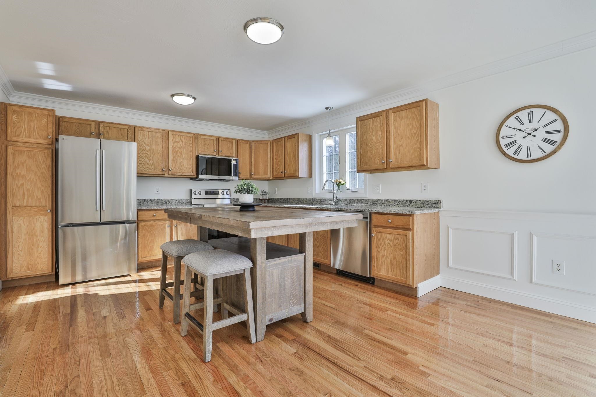 11 Tavernier Way Manchester, NH 03109 - Photo 7 of 37