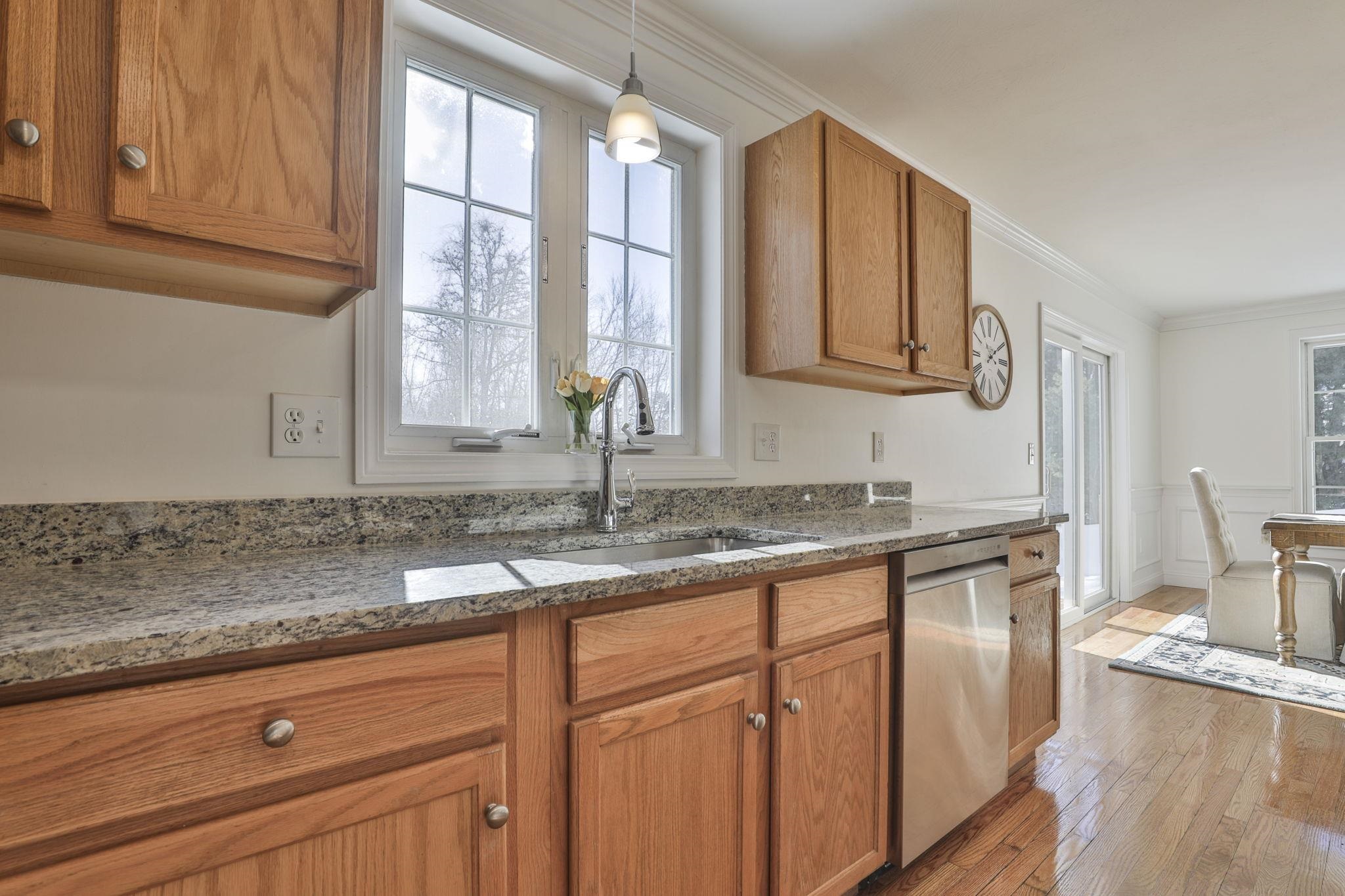 11 Tavernier Way Manchester, NH 03109 - Photo 8 of 37