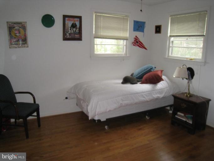 6504 Fort Hunt Road Alexandria, VA 22307 - Photo 3 of 17 Bedroom #2