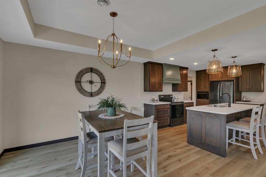 5815 Rivers Edge Drive St. Cloud, MN 56303 - Photo 7 of 20