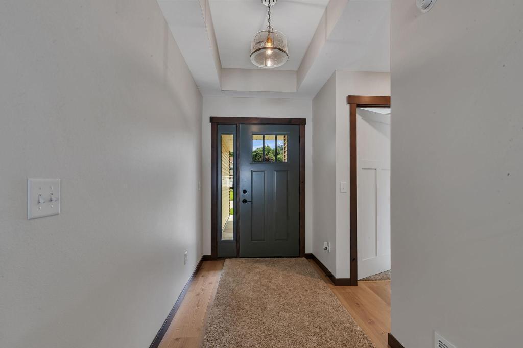 5815 Rivers Edge Drive St. Cloud, MN 56303 - Photo 8 of 20