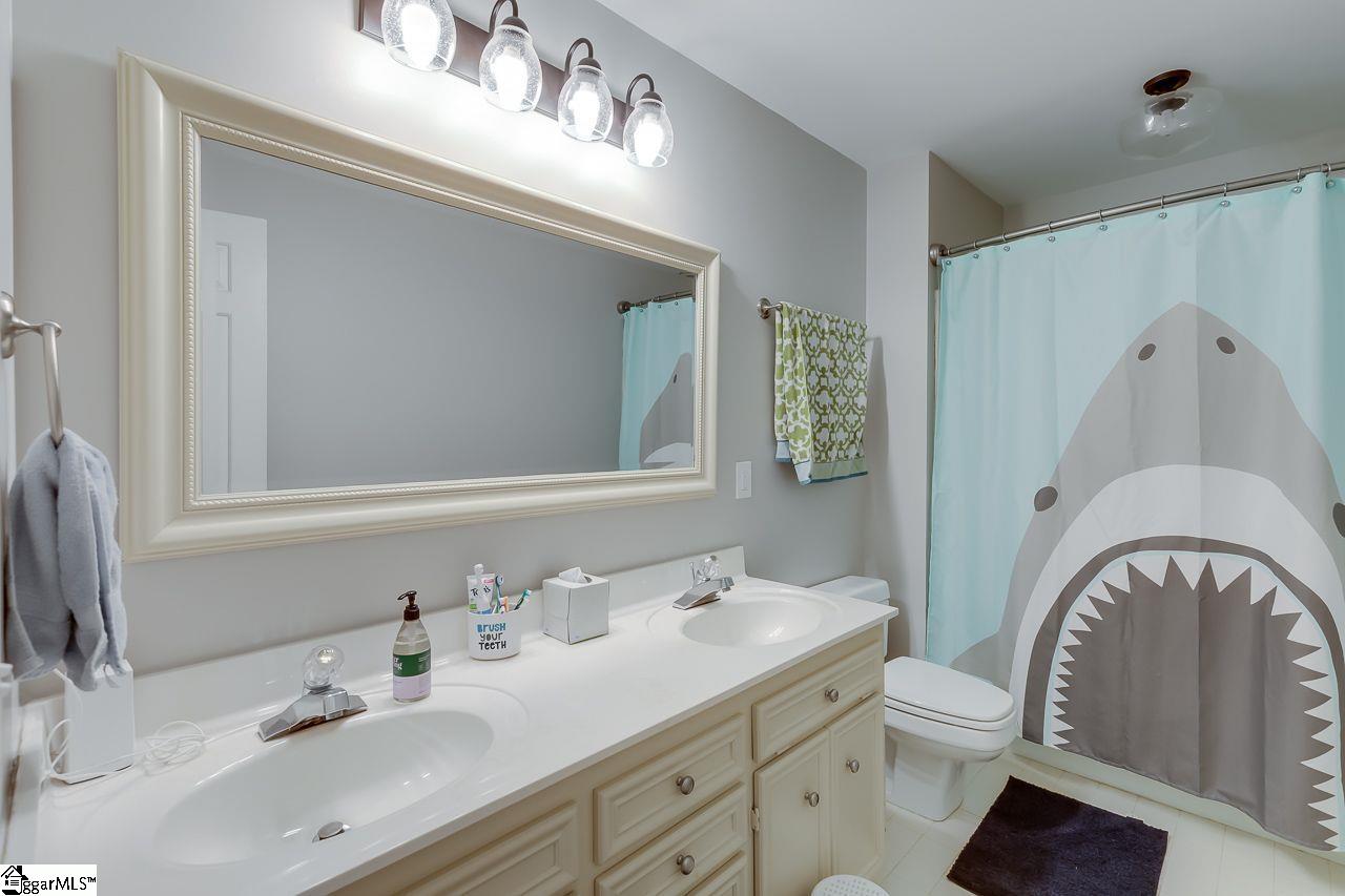 322 South Wingfield Road Greer, SC 29650 - Photo 28 of 36 Gallery Image 28