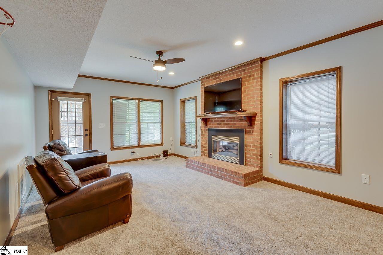 322 South Wingfield Road Greer, SC 29650 - Photo 31 of 36 Gallery Image 31