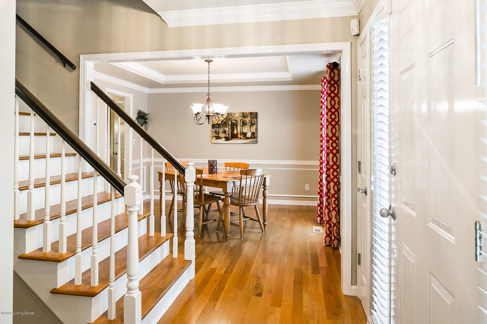1412 Autumn Ridge Road Lyndon, KY 40242 - Photo 3 of 31 Beautiful entry hall