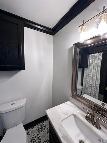 $299,000 | 144 South Carrollton Avenue, Baton Rouge, LA 70806