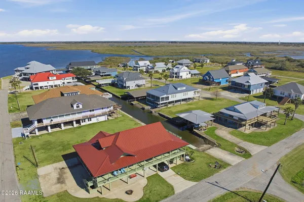 $1,275,000 | 133 Pelican Lane, Lake Charles, LA 70607