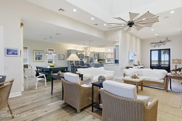 $1,275,000 | 133 Pelican Lane, Lake Charles, LA 70607