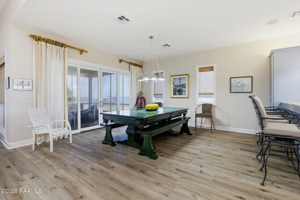 $1,275,000 | 133 Pelican Lane, Lake Charles, LA 70607