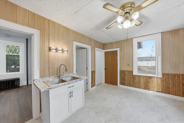 $174,900 | 1429 South 9th Street, Sheboygan, WI 53081