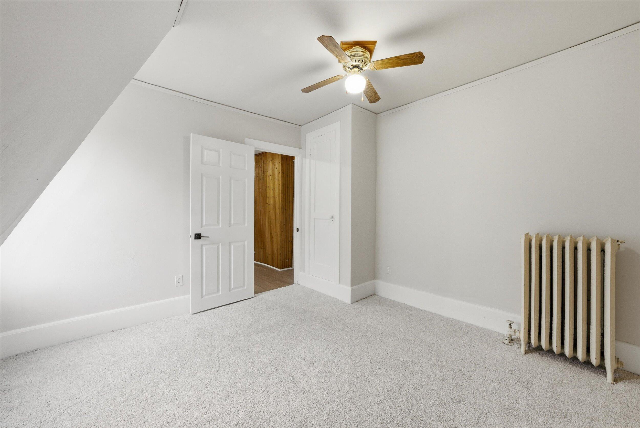 1429 South 9th Street Sheboygan, WI 53081 - Photo 19 of 50 19-Middle Coast-19