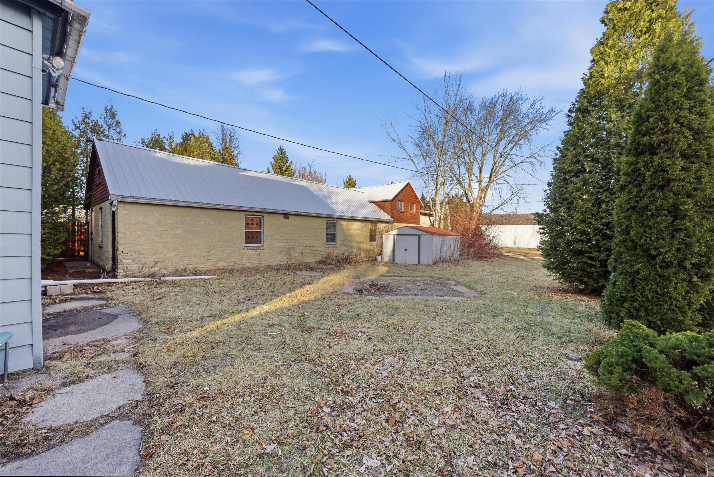 1429 South 9th Street Sheboygan, WI 53081 - Photo 30 of 50 30-Middle Coast-30