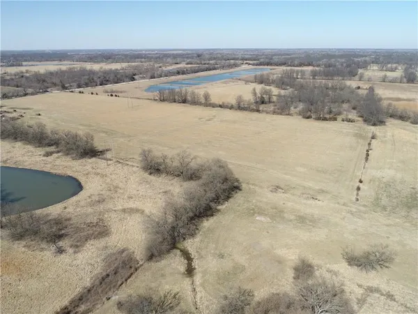 $1,493,600 | 0 East E Highway, Pittsburg, KS 66762