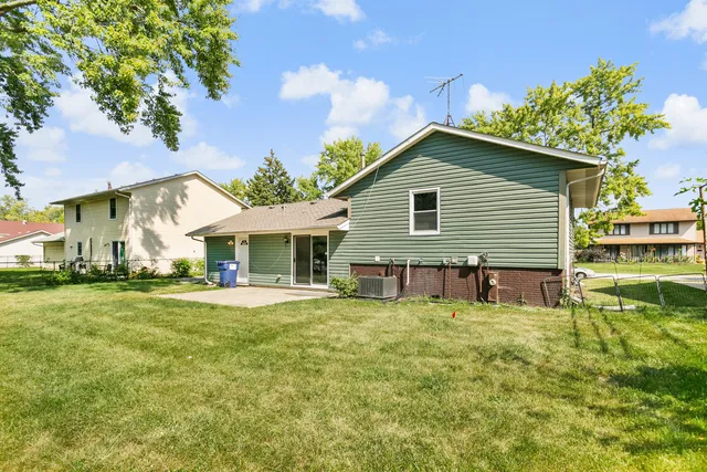 $257,700 | 856 Notre Dame Drive, Matteson, IL 60443