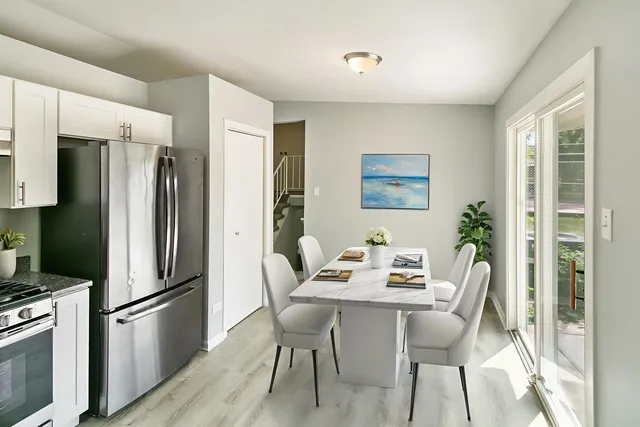 $257,700 | 856 Notre Dame Drive, Matteson, IL 60443