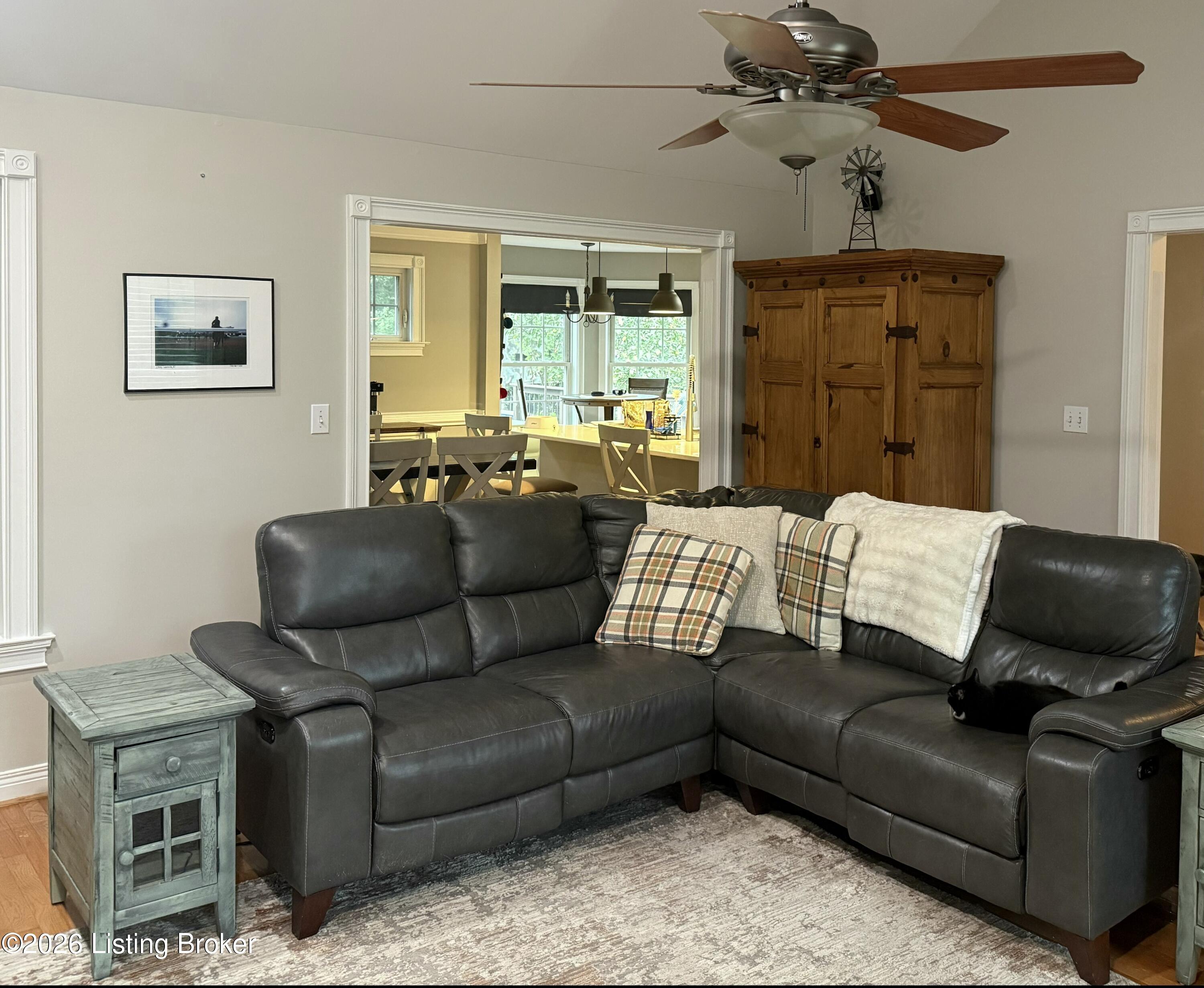 334 Cedar Run Road Pendleton, KY 40055 - Photo 10 of 45 Living Room