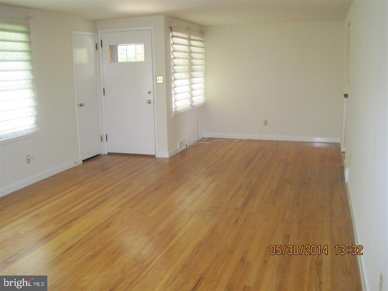 378 Greendale Road York, PA 17403 - Photo 7 of 29