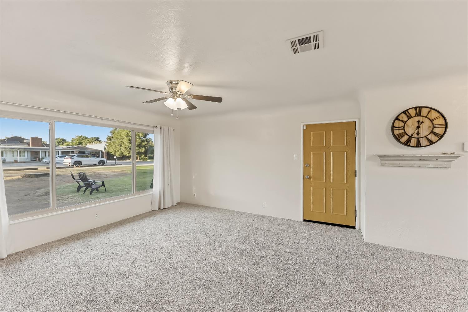4730 East Richert Avenue Fresno, CA 93726 - Photo 5 of 26
