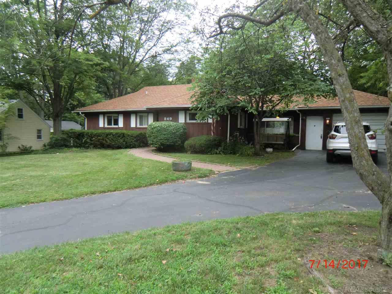 269 Red Oak Lane Rochester Hills, MI 48307 - Photo 2 of 19