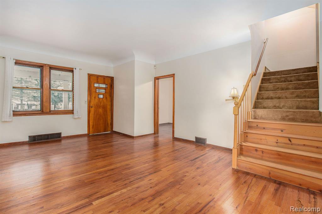 2525 Werner Road Columbus, MI 48063 - Photo 4 of 27