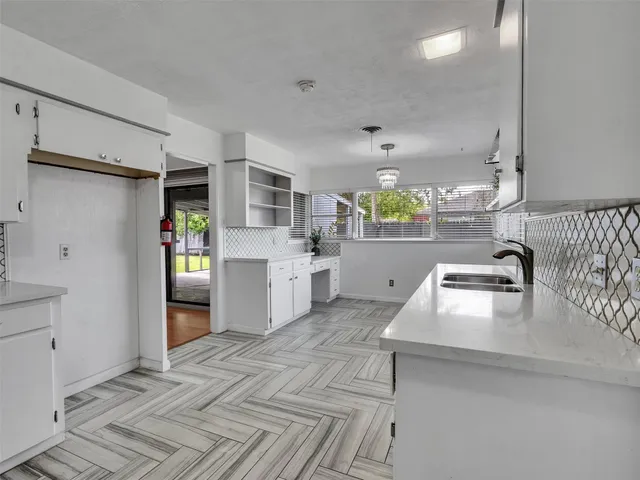 $240,000 | 2011 Durrain Ferry Road, Baytown, TX 77520