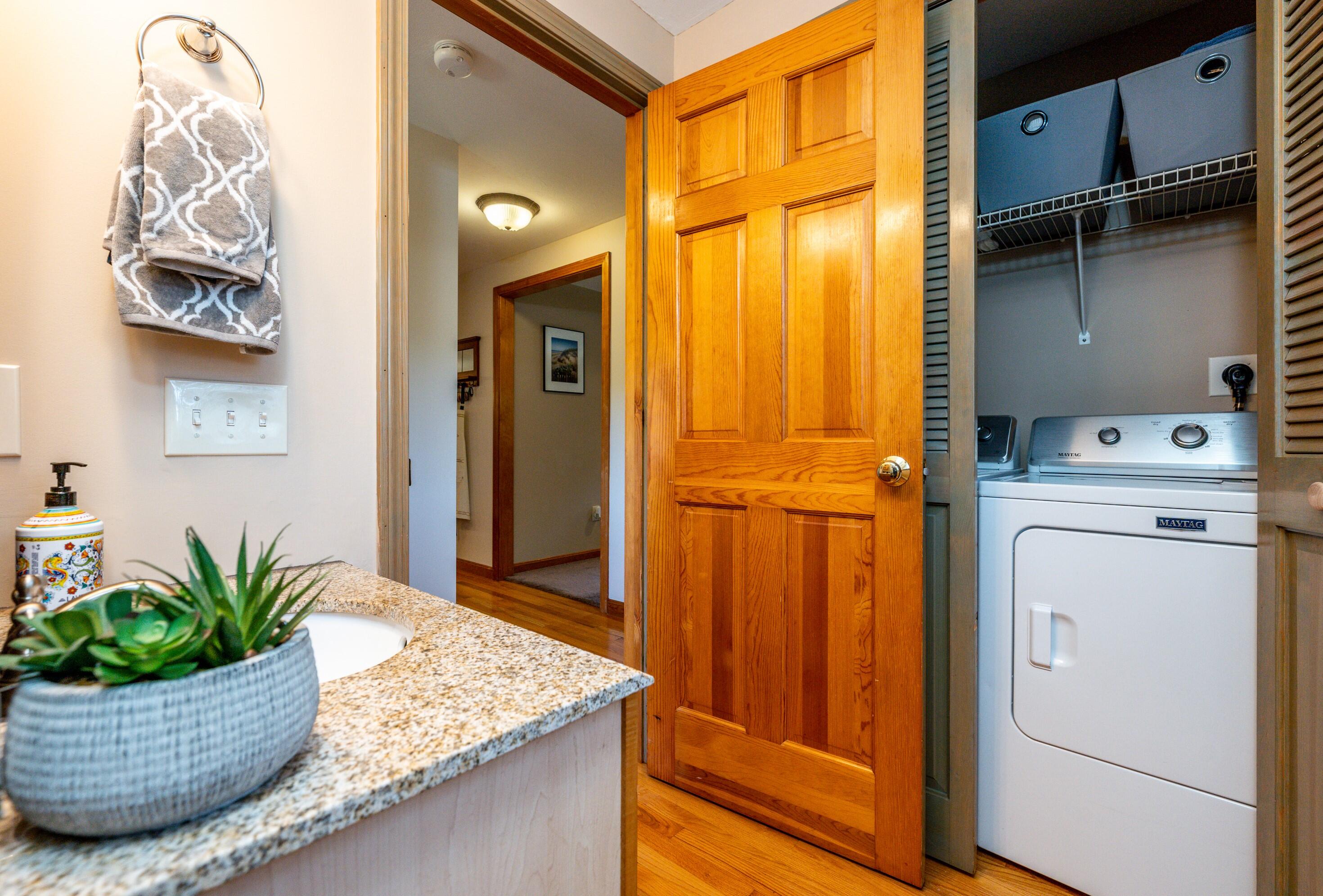143 Griffiths Pond Road Brewster, MA 02631 - Photo 8 of 44 lowbath2