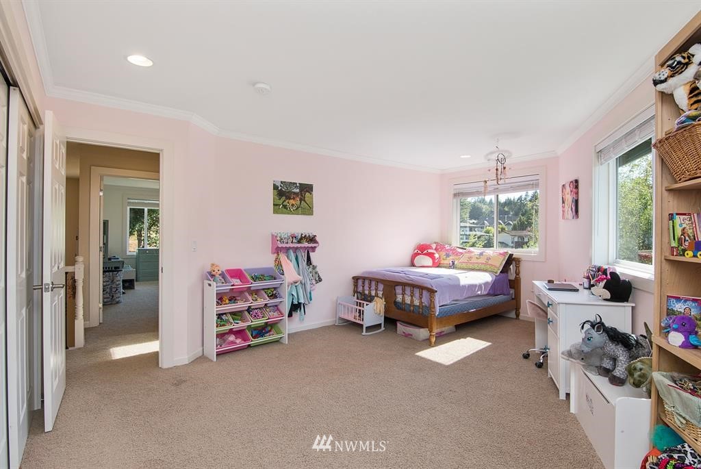 4105 Ridgecrest Way Southeast Port Orchard, WA 98366 - Photo 15 of 25 Gallery Image 15