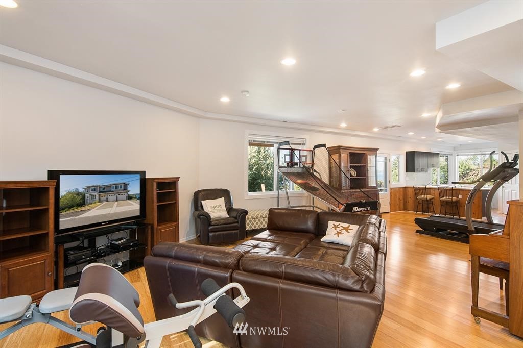 4105 Ridgecrest Way Southeast Port Orchard, WA 98366 - Photo 17 of 25 Gallery Image 17