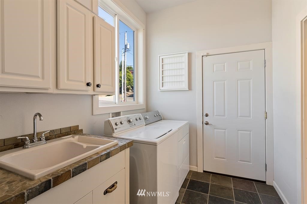 4105 Ridgecrest Way Southeast Port Orchard, WA 98366 - Photo 24 of 25 Gallery Image 24