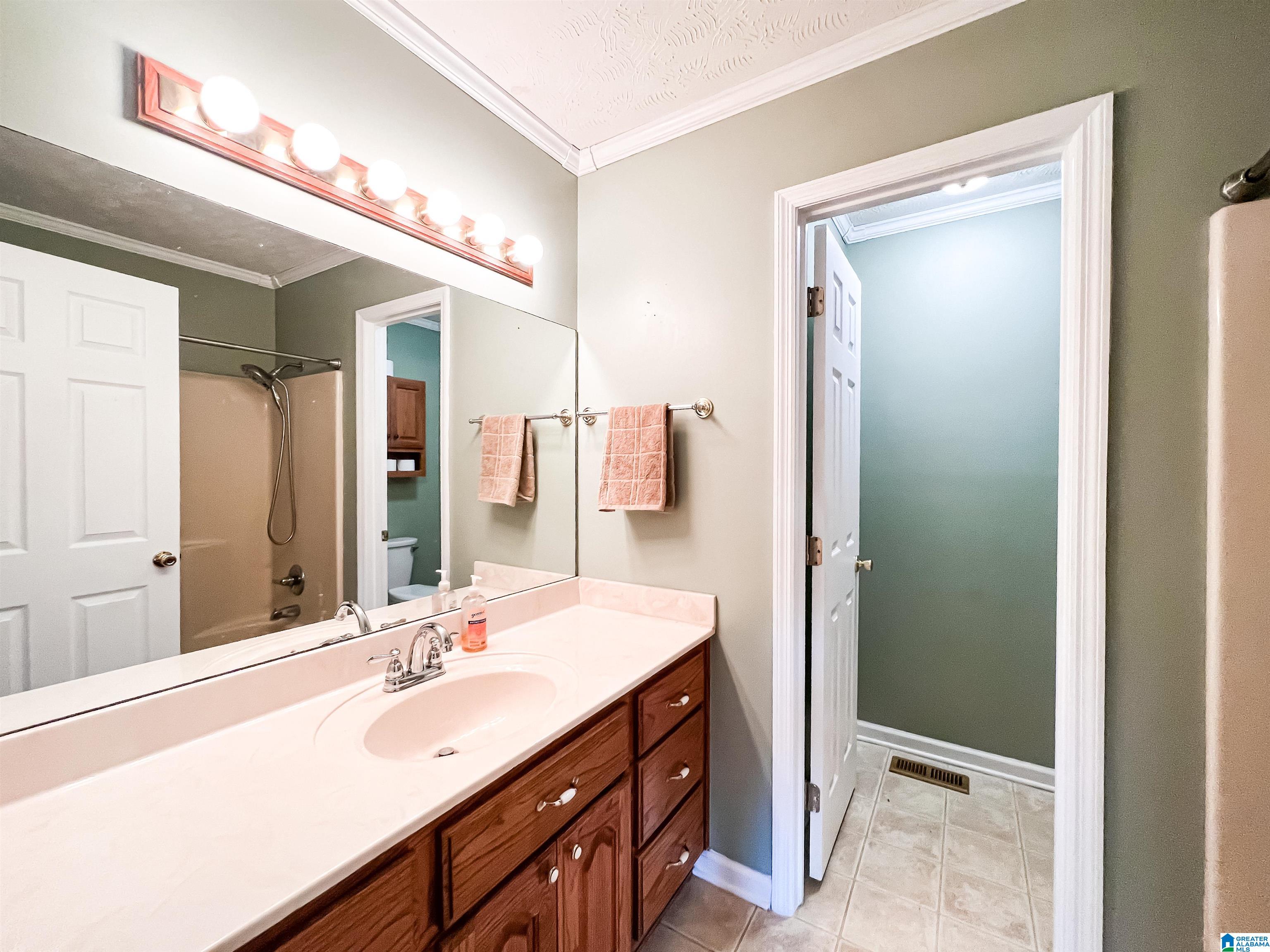 919 Green Valley Road Gadsden, AL 35905 - Photo 16 of 33