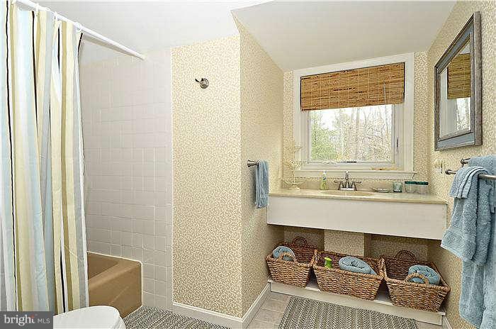 3478 Godspeed Road Davidsonville, MD 21035 - Photo 17 of 30 Bath