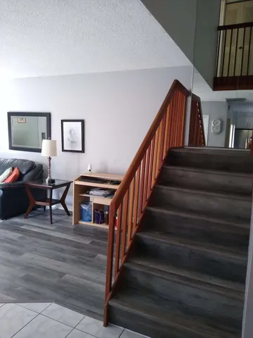 a view of entryway and hall