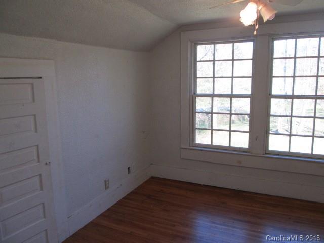 55 Dennis Farm Road Marshall, NC 28753 - Photo 22 of 31 Gallery Image 22