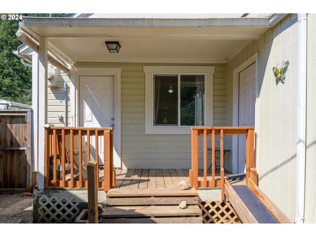 $329,000 | 46874 Sunset Avenue, Westfir, OR 97492