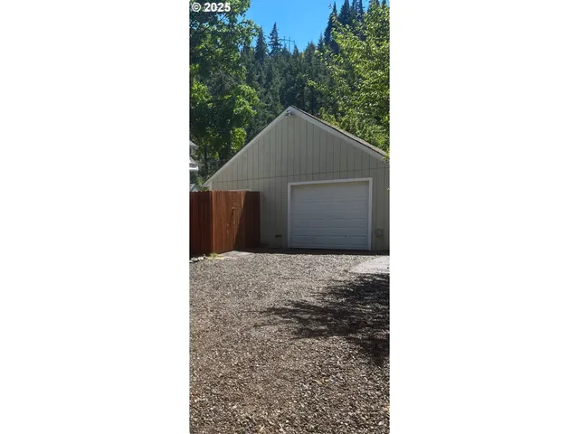 $329,000 | 46874 Sunset Avenue, Westfir, OR 97492