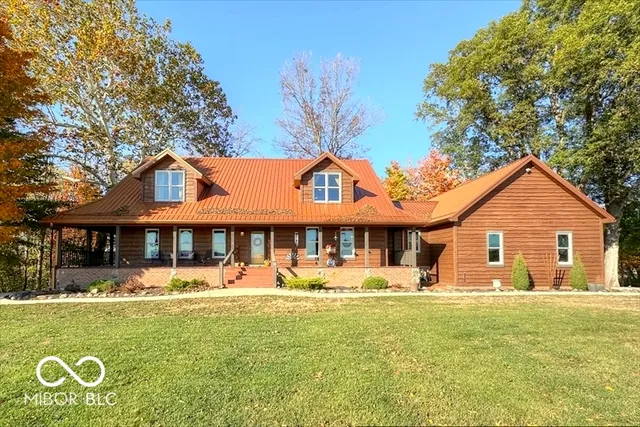 $650,000 | 3893 East 650 North, Windfall, IN 46076