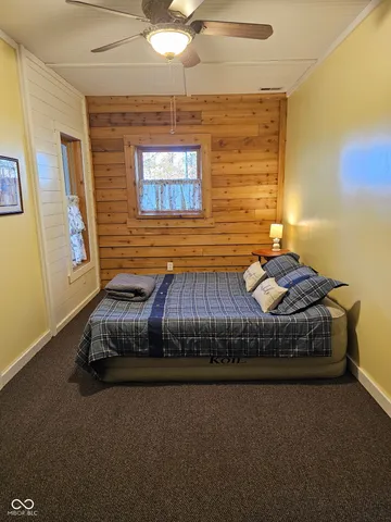 $650,000 | 3893 East 650 North, Windfall, IN 46076